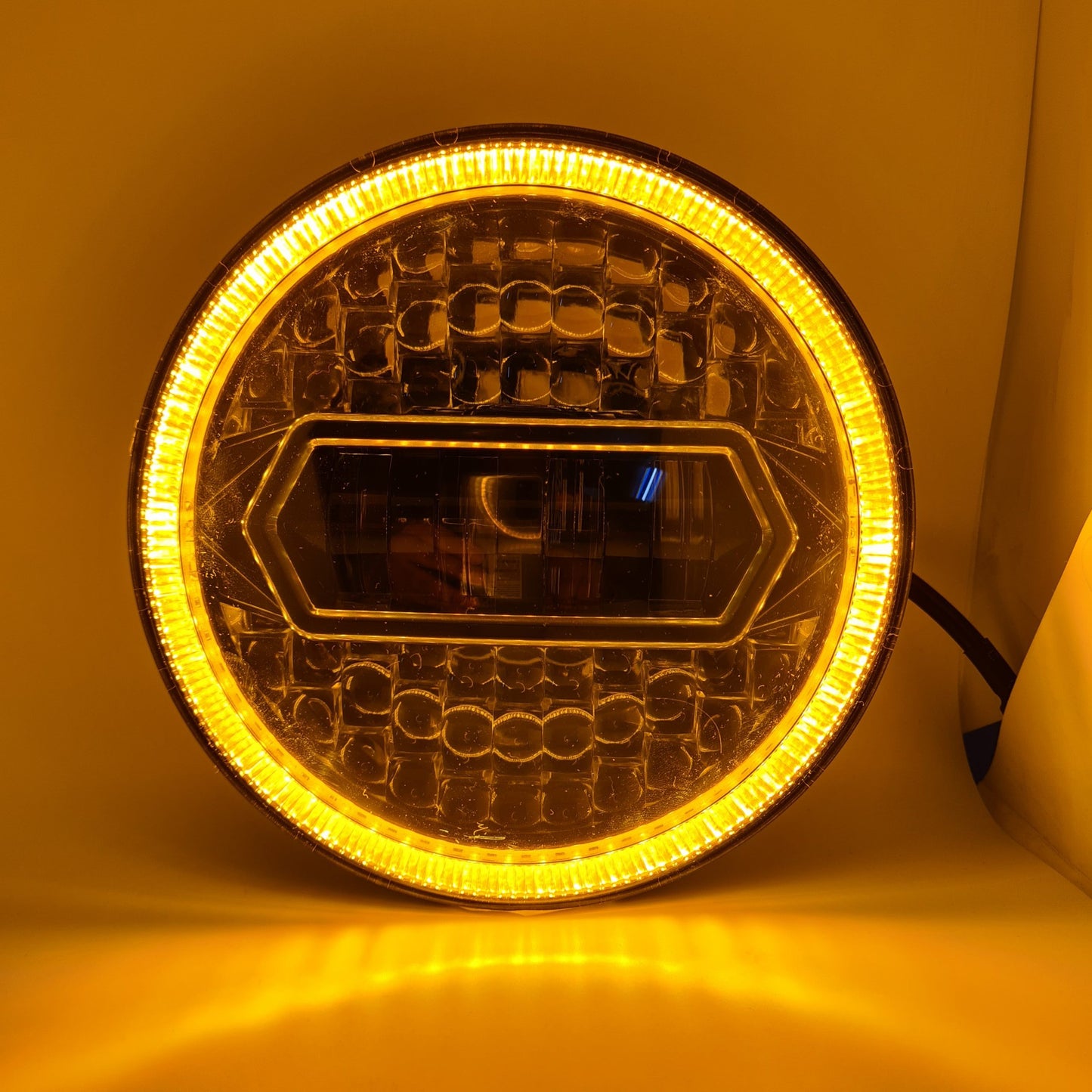 7 Inch Diamond Cut Round Led Headlight Fits in Royal Enfield all model and Mahindra Thar - bikerstore.in
