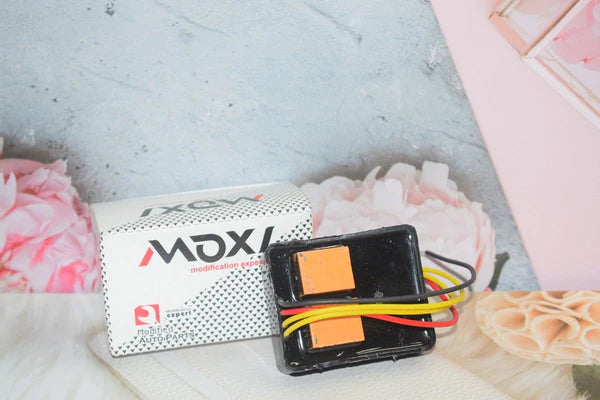 Moxi Hazard Flasher Box Type with Switch Universal Bike Hazard LED Flasher, 18 Different Patterns Flasher for All Bikes, Set of 1, Black - bikerstore.in